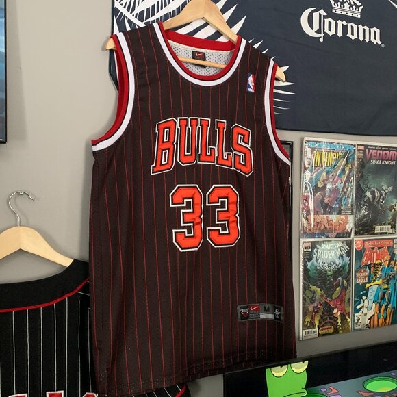 Vintage Chicago Bulls Scotty Pippen Jersey - Picture 2 of 7